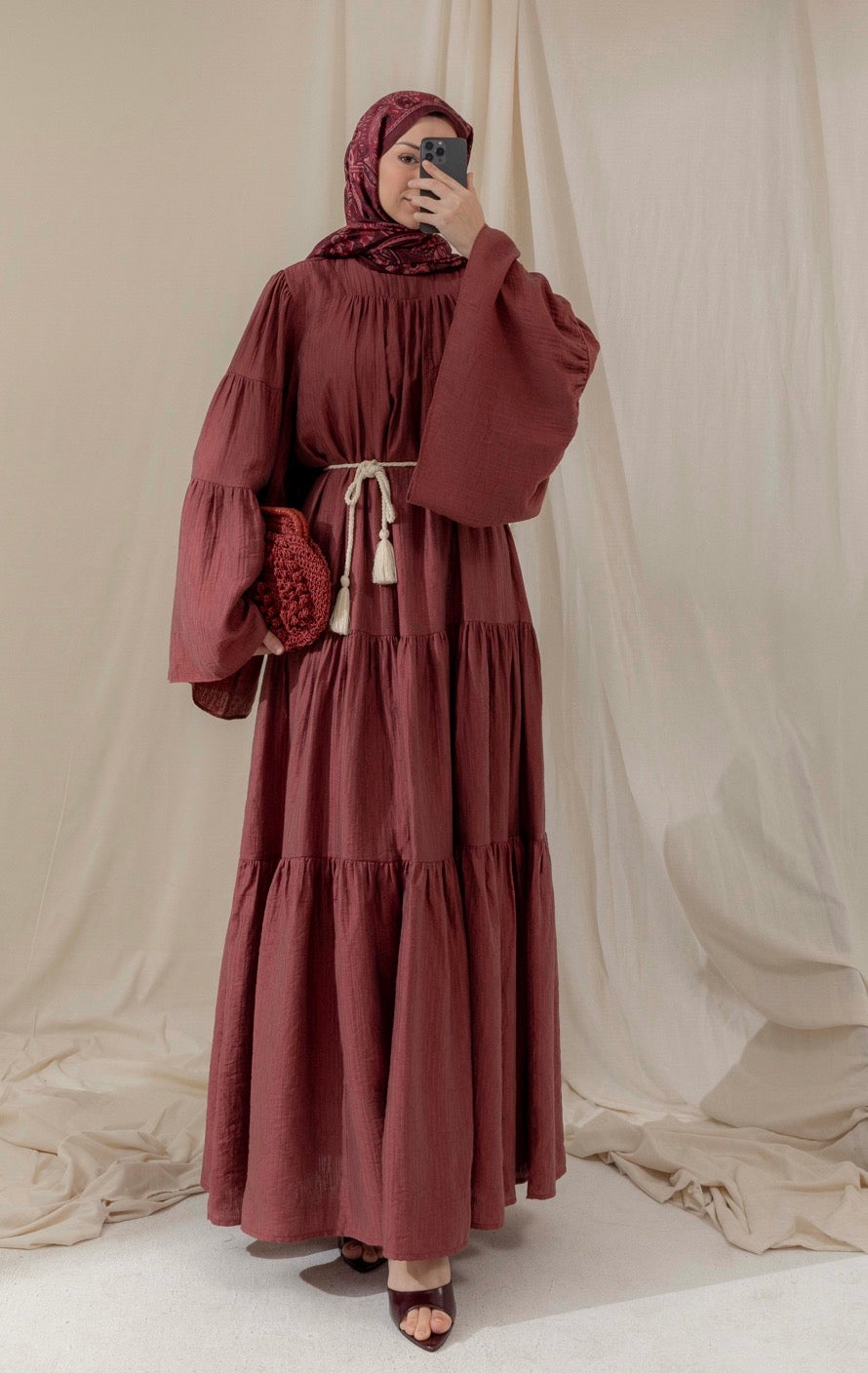 Kleid mit Volantärmel