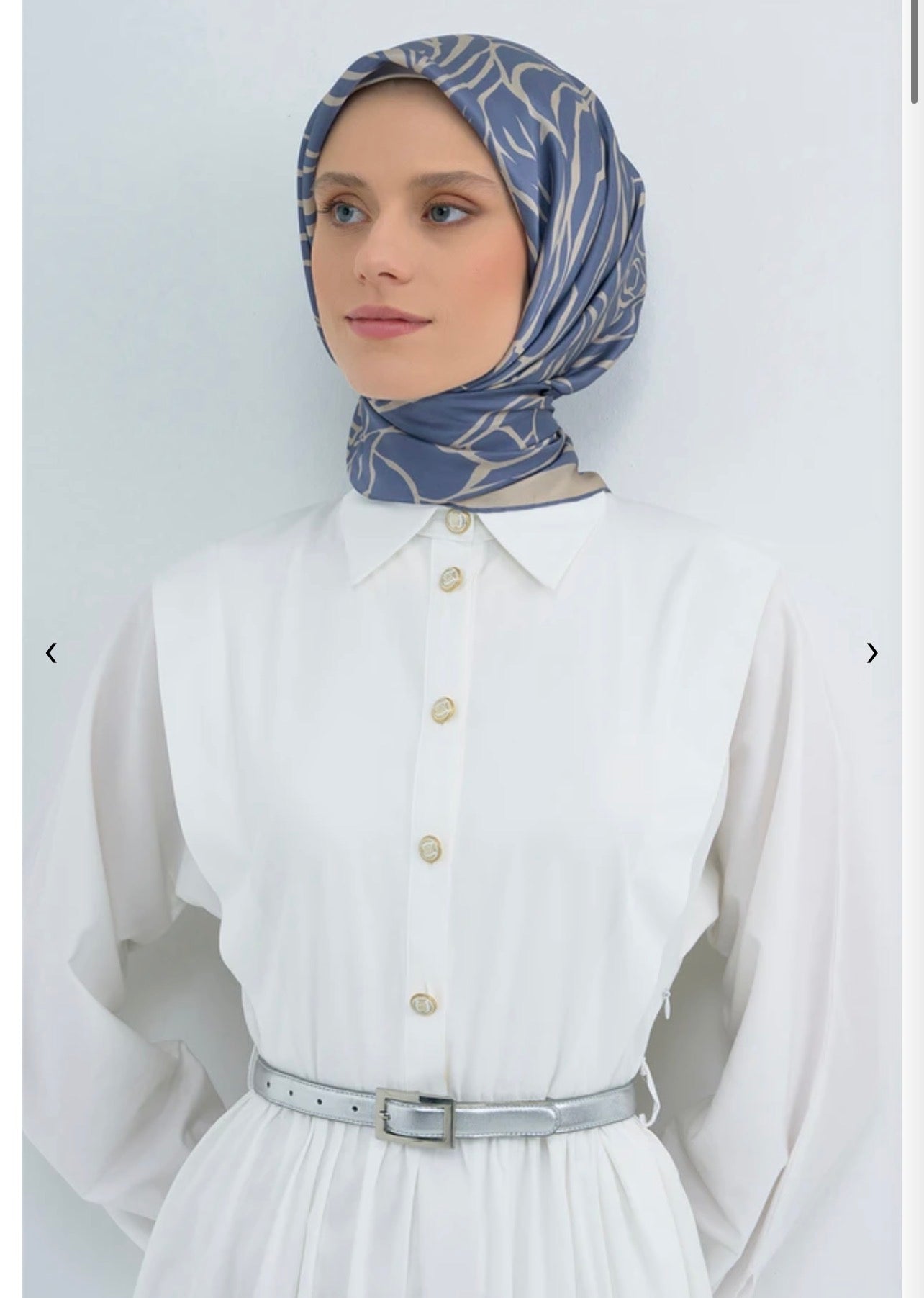 Armine Esarp 9511