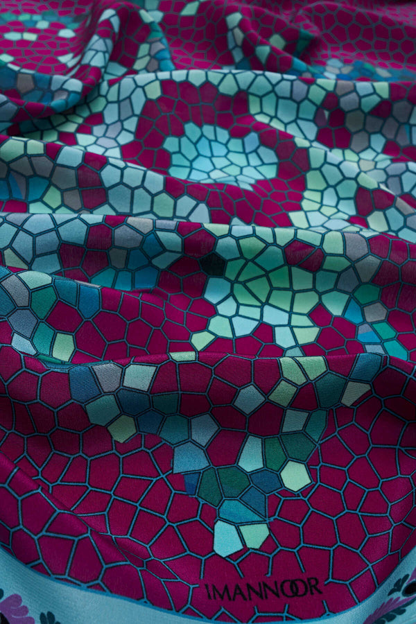 IMANNOOR Hijab Modell Seljuc Mosaic in der Farbe Lila