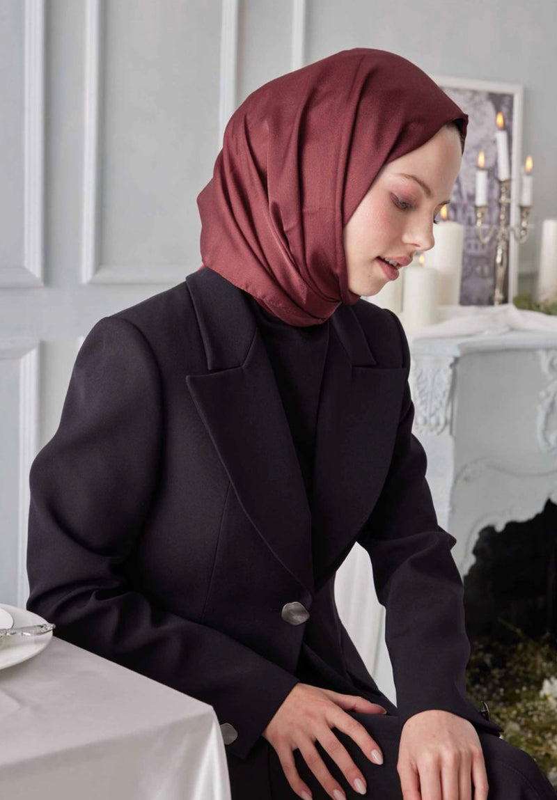 Fresh Scarfs Hijab Kopftuch Janjan in Bordeaux
