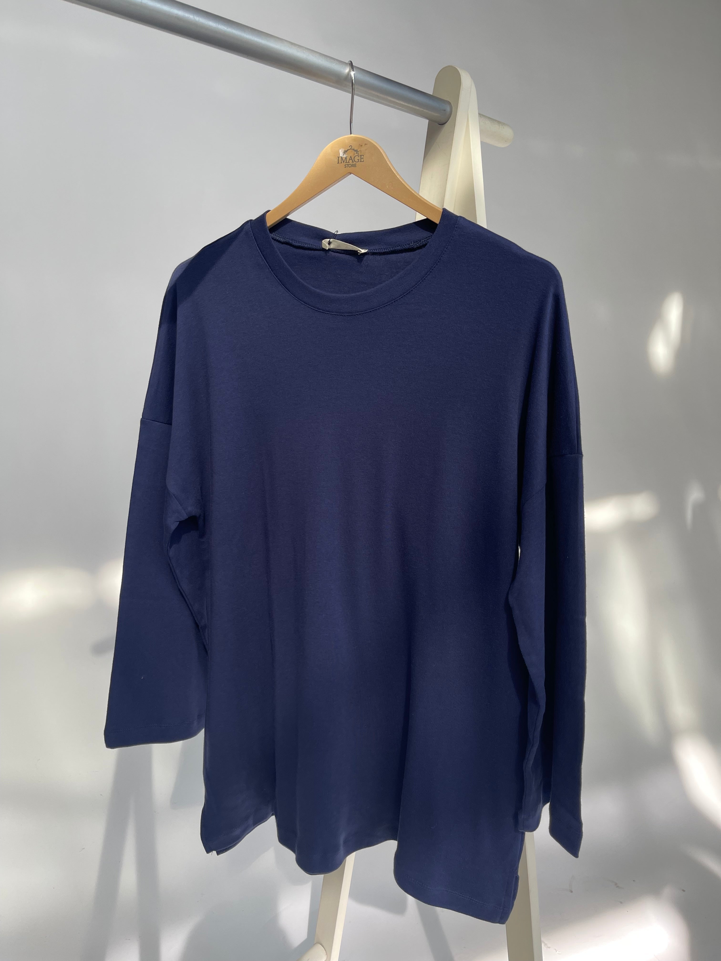 Basic Longshirt - Image Stores