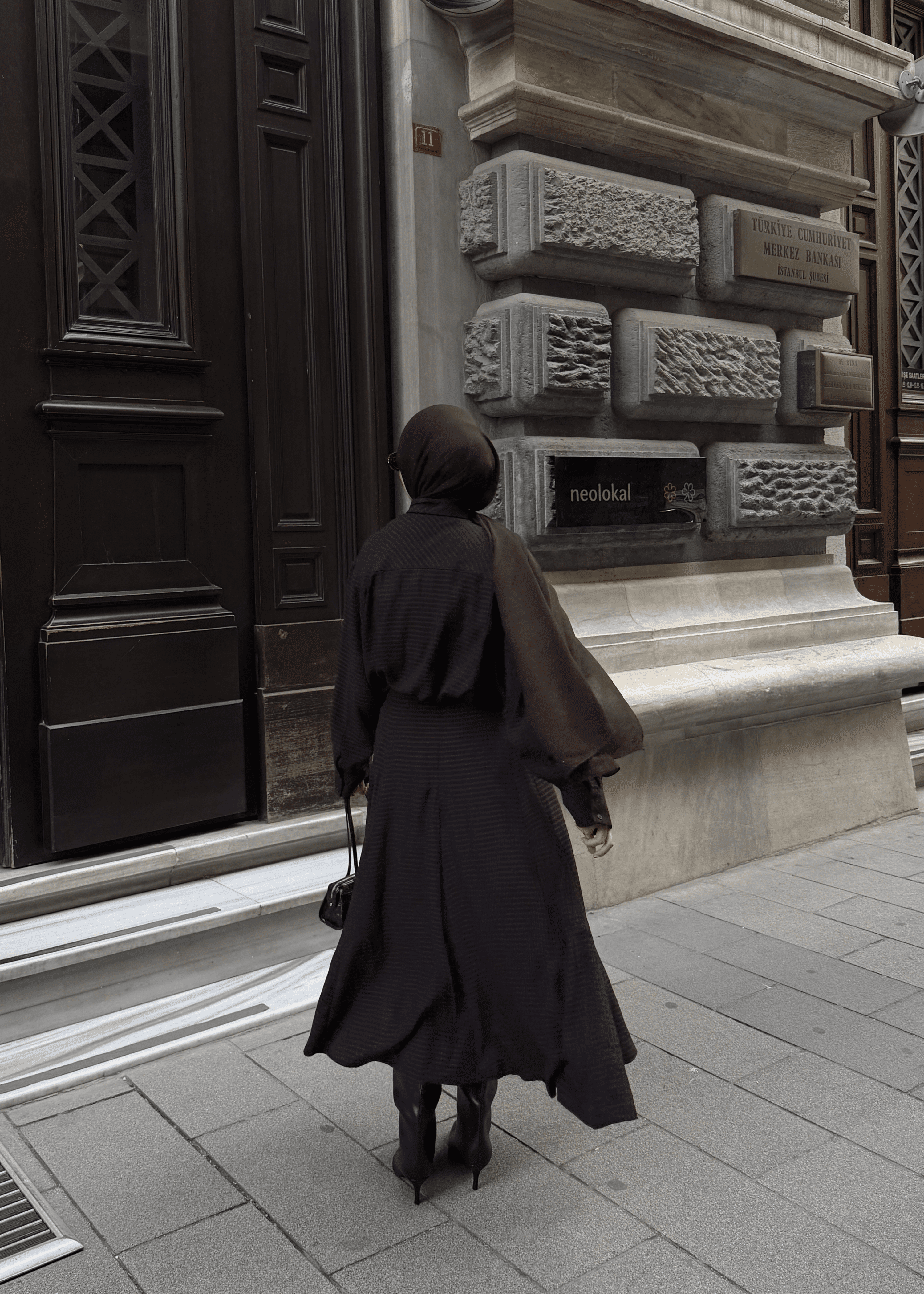 Eleganter Zweiteiler mit Rock - Image Stores