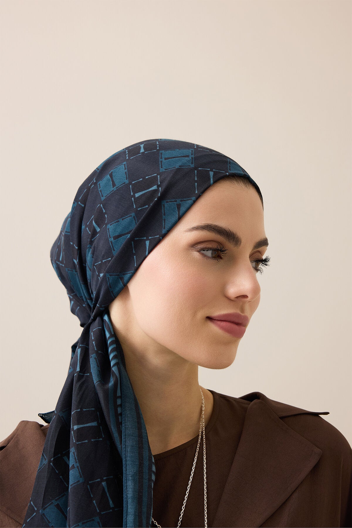 Imannoor Marka Flos Schal
