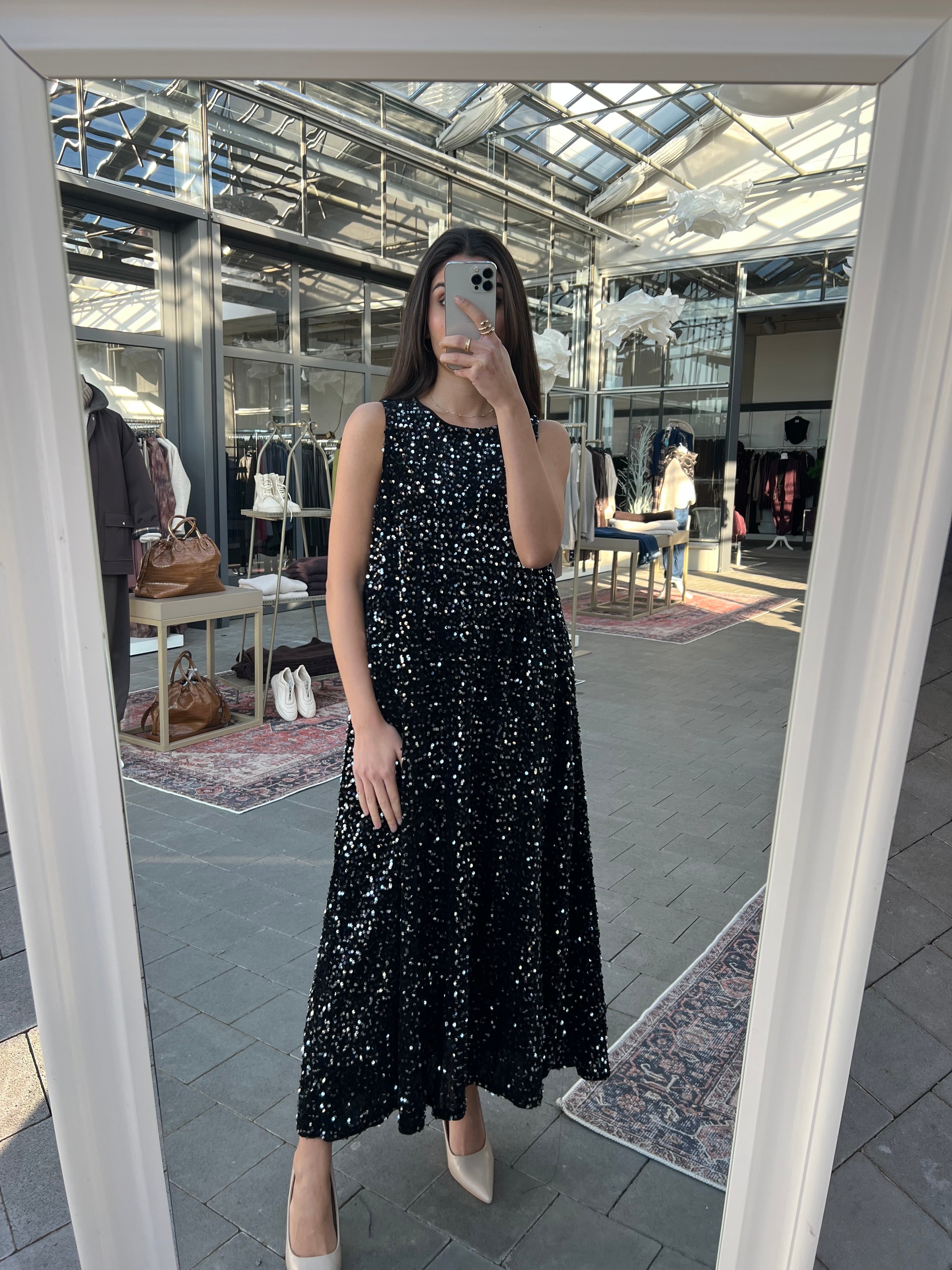 Kleid Curvy - Image Stores